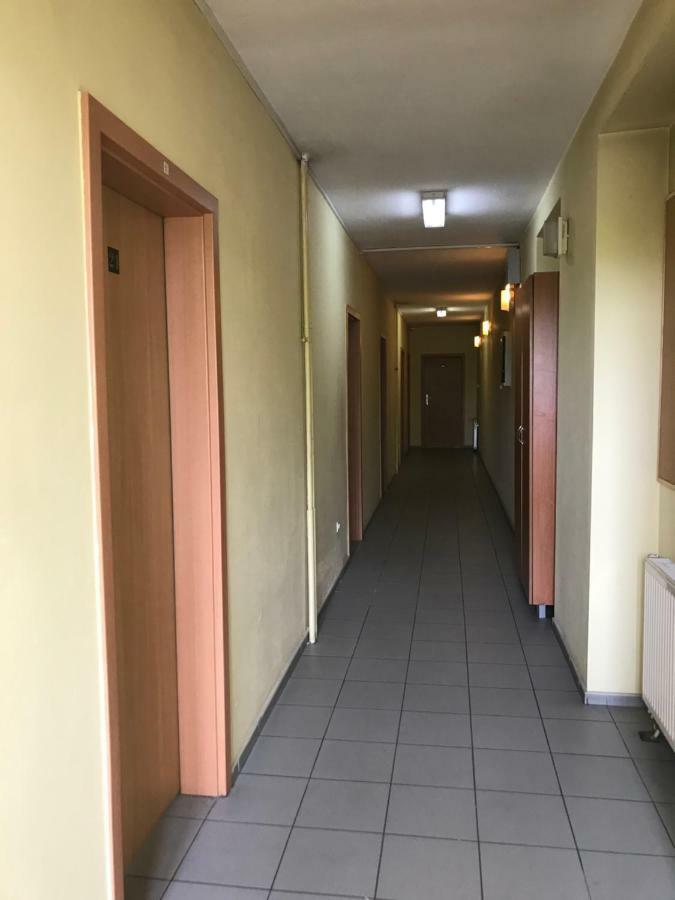 Clarus Mons Studio Hostel Czestochowa Exterior photo